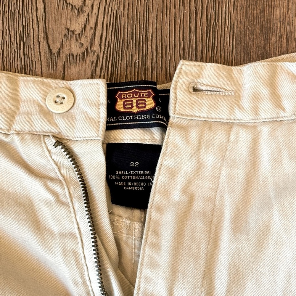 Men’s Route 66 Khaki Shorts - Picture 2 of 4